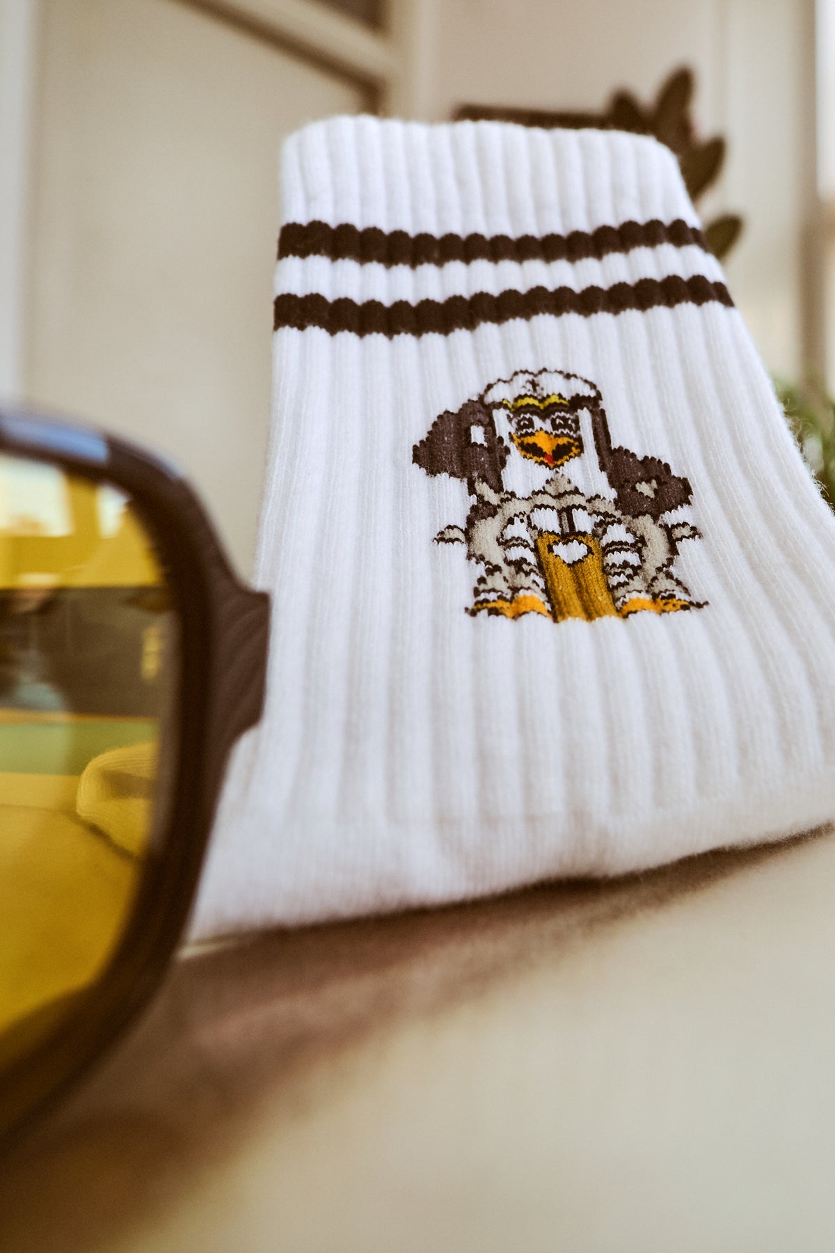 calcetines de diseño unisex El Capitán detalle etiqueta The Penguin Crew